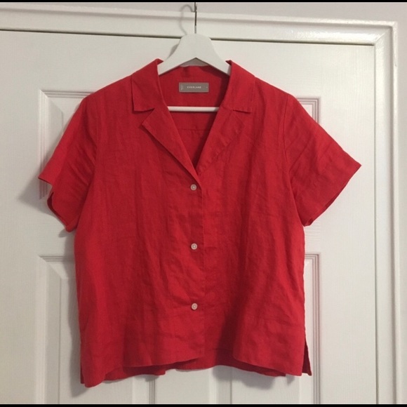 Everlane Tops - Red linen Everlane short sleeve shirt